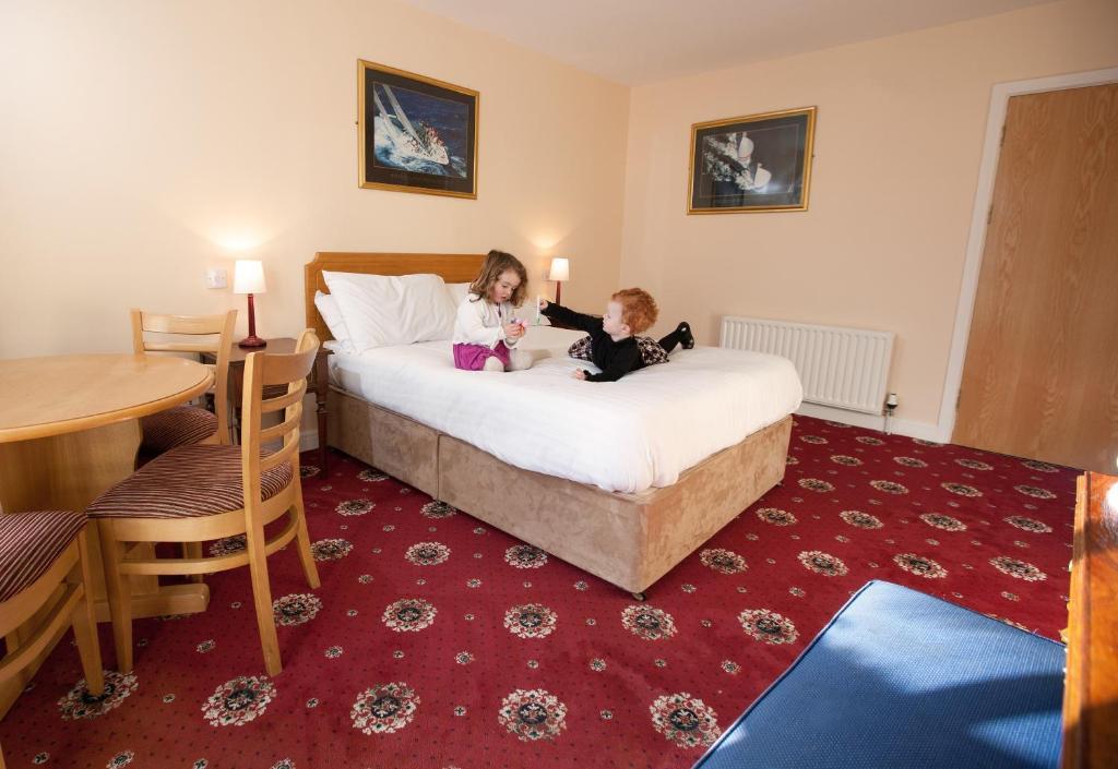 בונדוראן Grand Central Hotel חדר תמונה